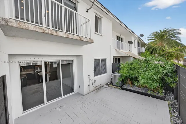 a view of a building entrance