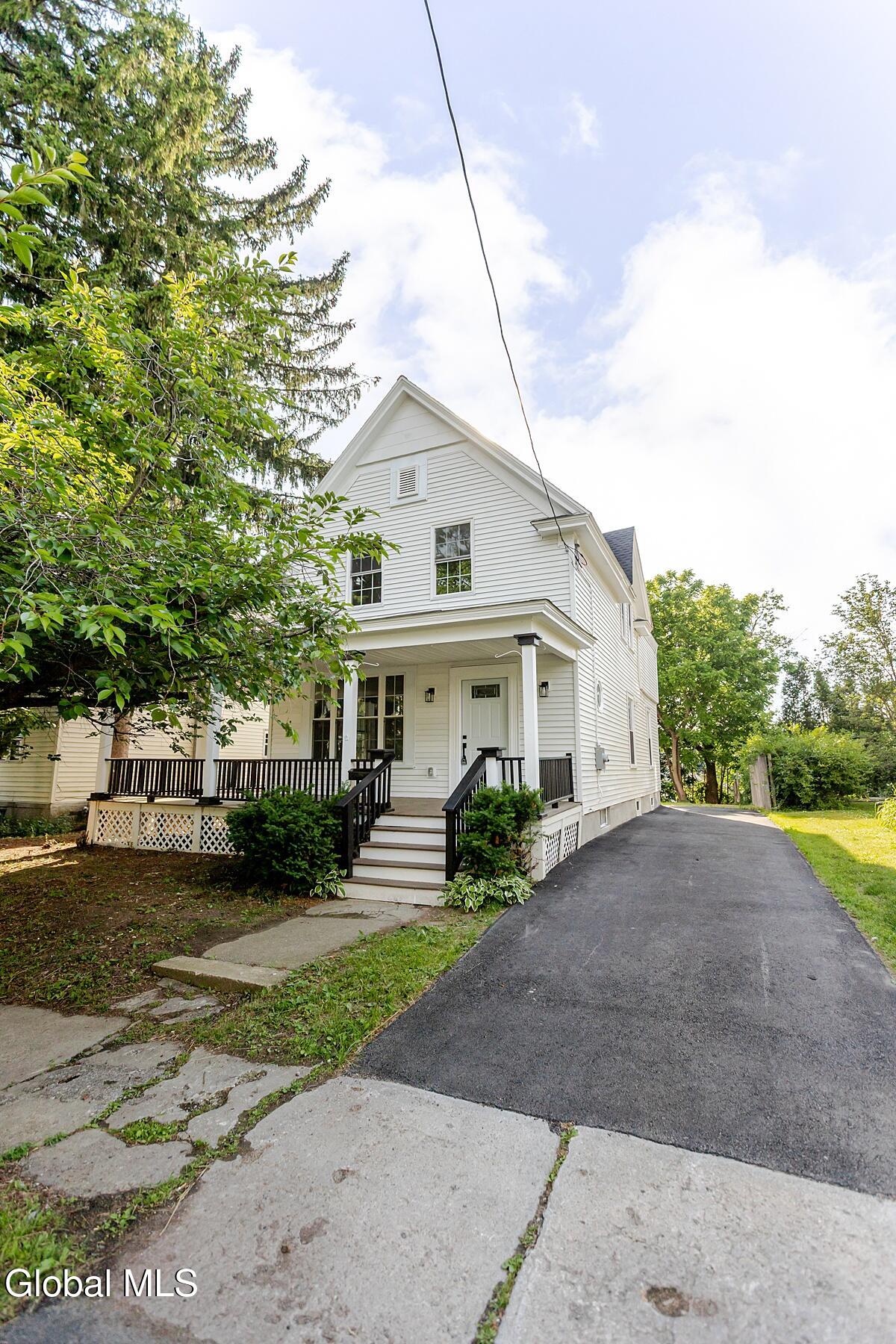 1659 Lenox Road Schenectady, NY 12308 - Photo 2 of 64 CBP-52