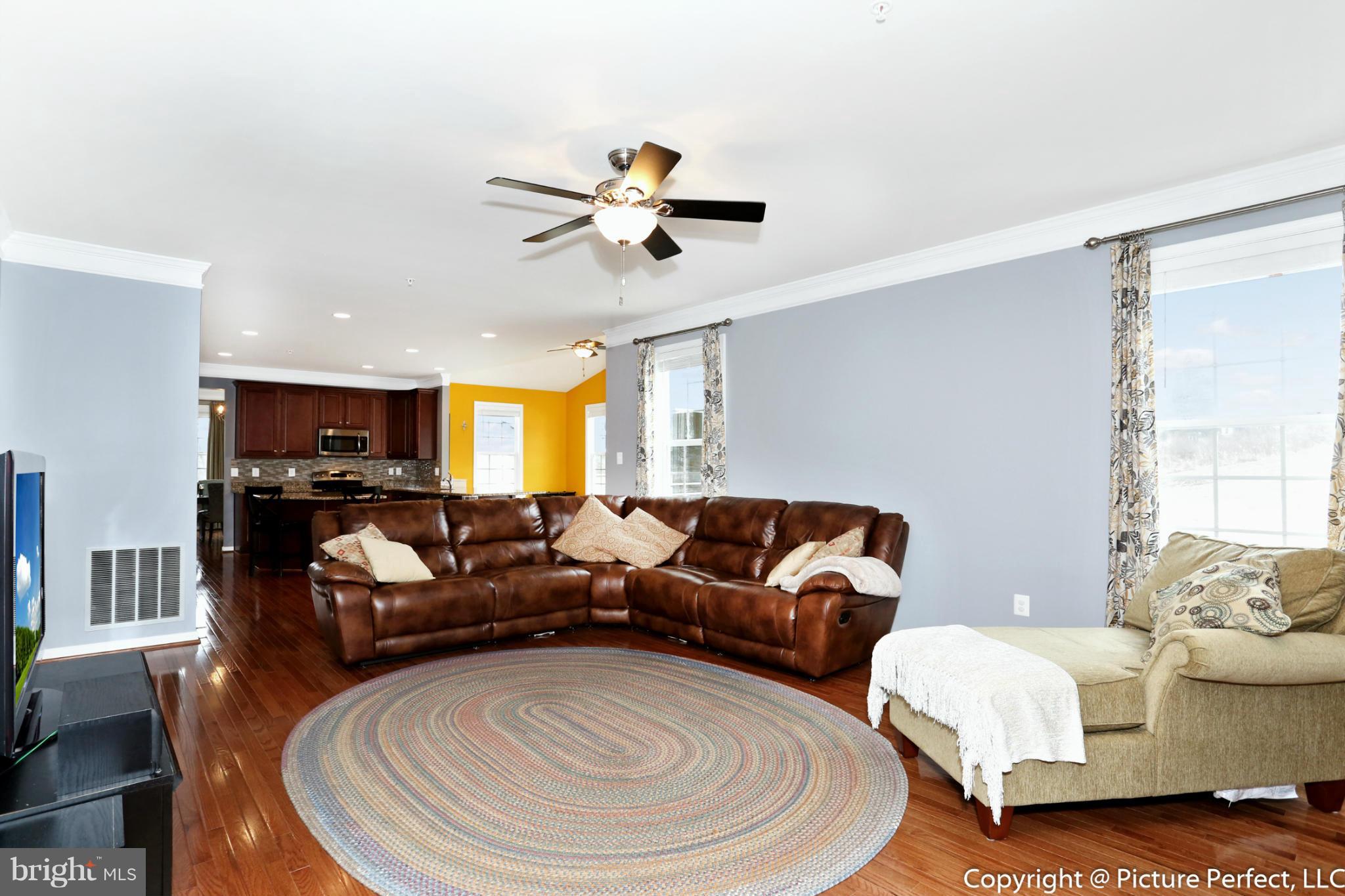 4637 Mt Zion Road Frederick, MD 21703 - Photo 12 of 30 Family Room