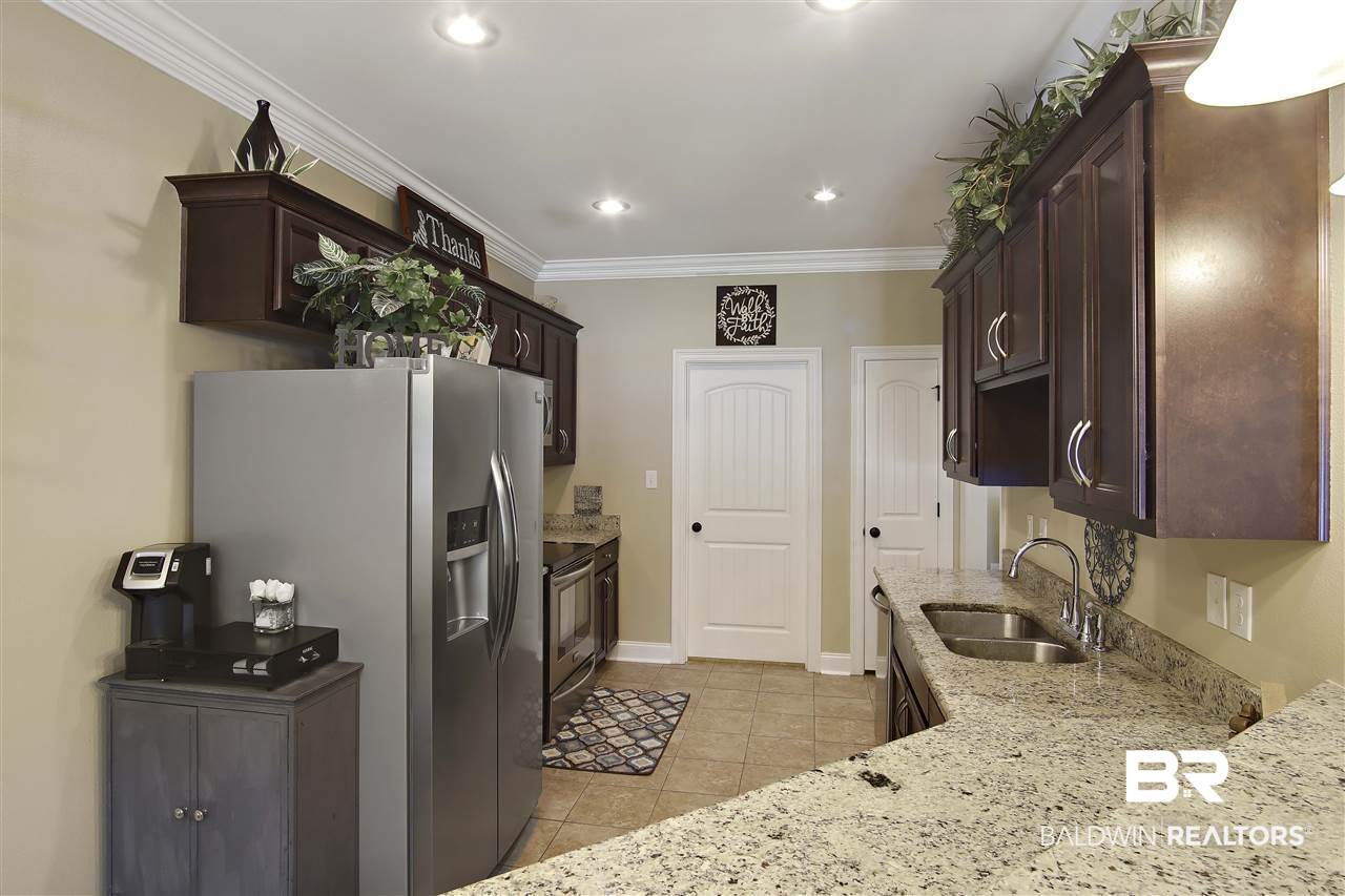 1062 Crown Walk Drive Foley, AL 36535 - Photo 6 of 30