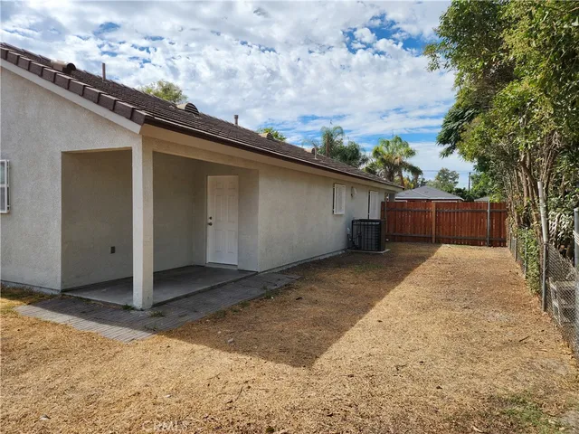 $539,900 | 1061 North Tiajuana Street, San Bernardino, CA 92411