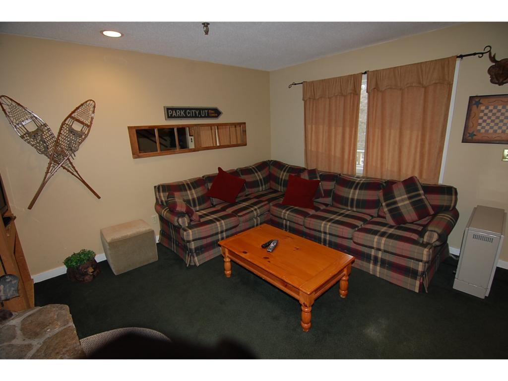 85 East Birch Road, Unit 10 Stratton, VT 05155 - Photo 6 of 12 Gallery Image 6