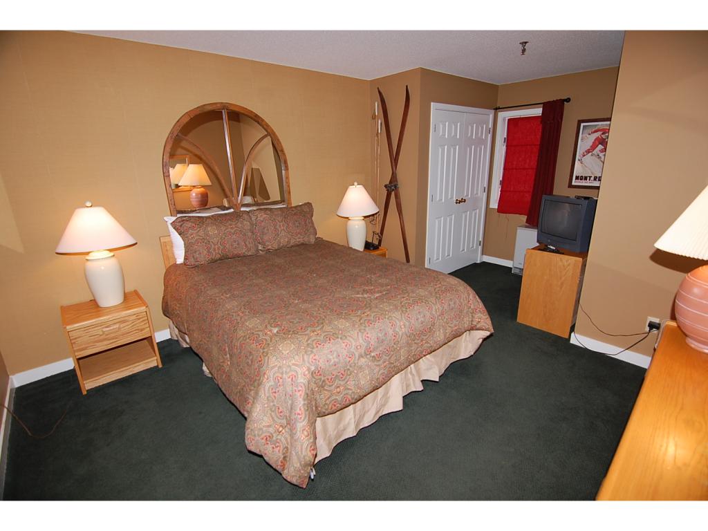 85 East Birch Road, Unit 10 Stratton, VT 05155 - Photo 9 of 12 Gallery Image 9