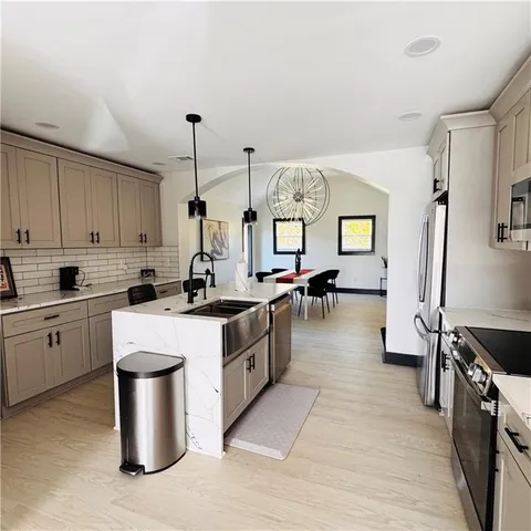 $2,900 | 2054 Fargo Place Southeast, Atlanta, GA 30316