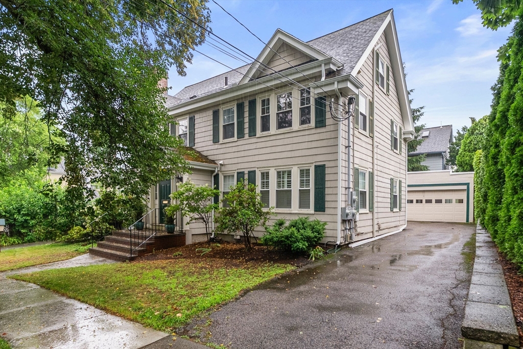 14 Flint Road, Unit 14 Watertown, MA 02472 - Photo 2 of 27