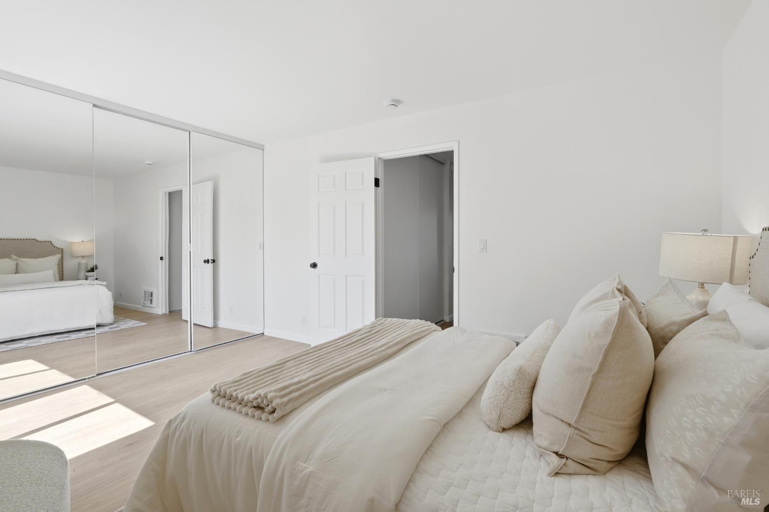 900 Southampton Road, Unit 29 Benicia, CA 94510 - Photo 36 of 54