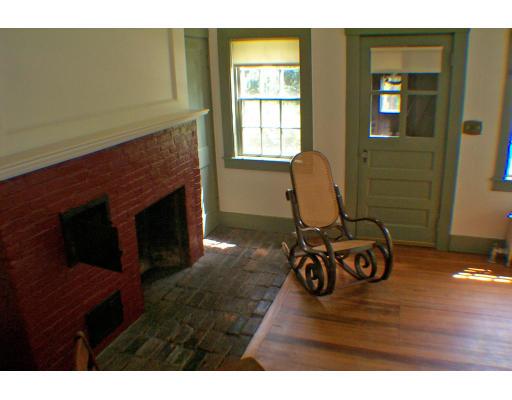 655 Belknap Road Framingham, MA 01701 - Photo 17 of 24 Gallery Image 17