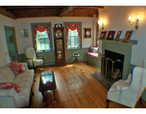 655 Belknap Road Framingham, MA 01701 - Photo 3 of 24 Gallery Image 3