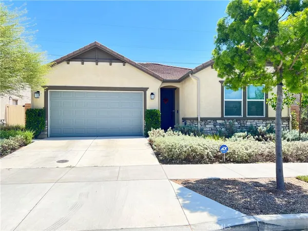 $828,888 | 3400 East Foxglove Way, Ontario, CA 91761
