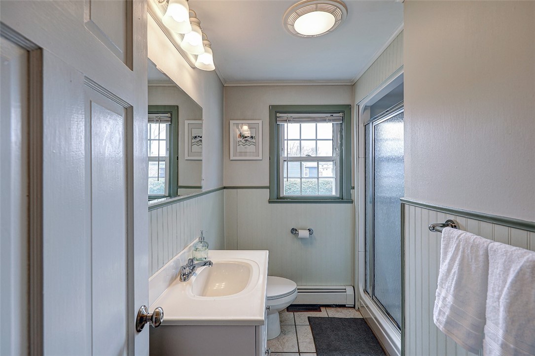 30 Landon Road Warwick, RI 02888 - Photo 21 of 45