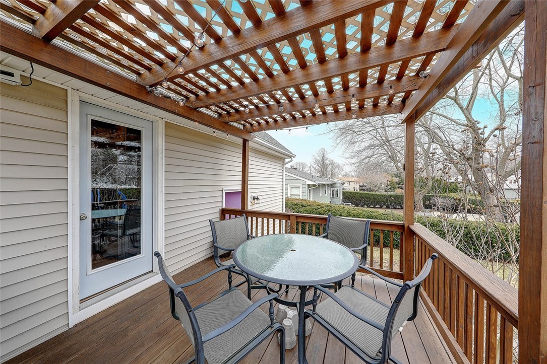 30 Landon Road Warwick, RI 02888 - Photo 41 of 45