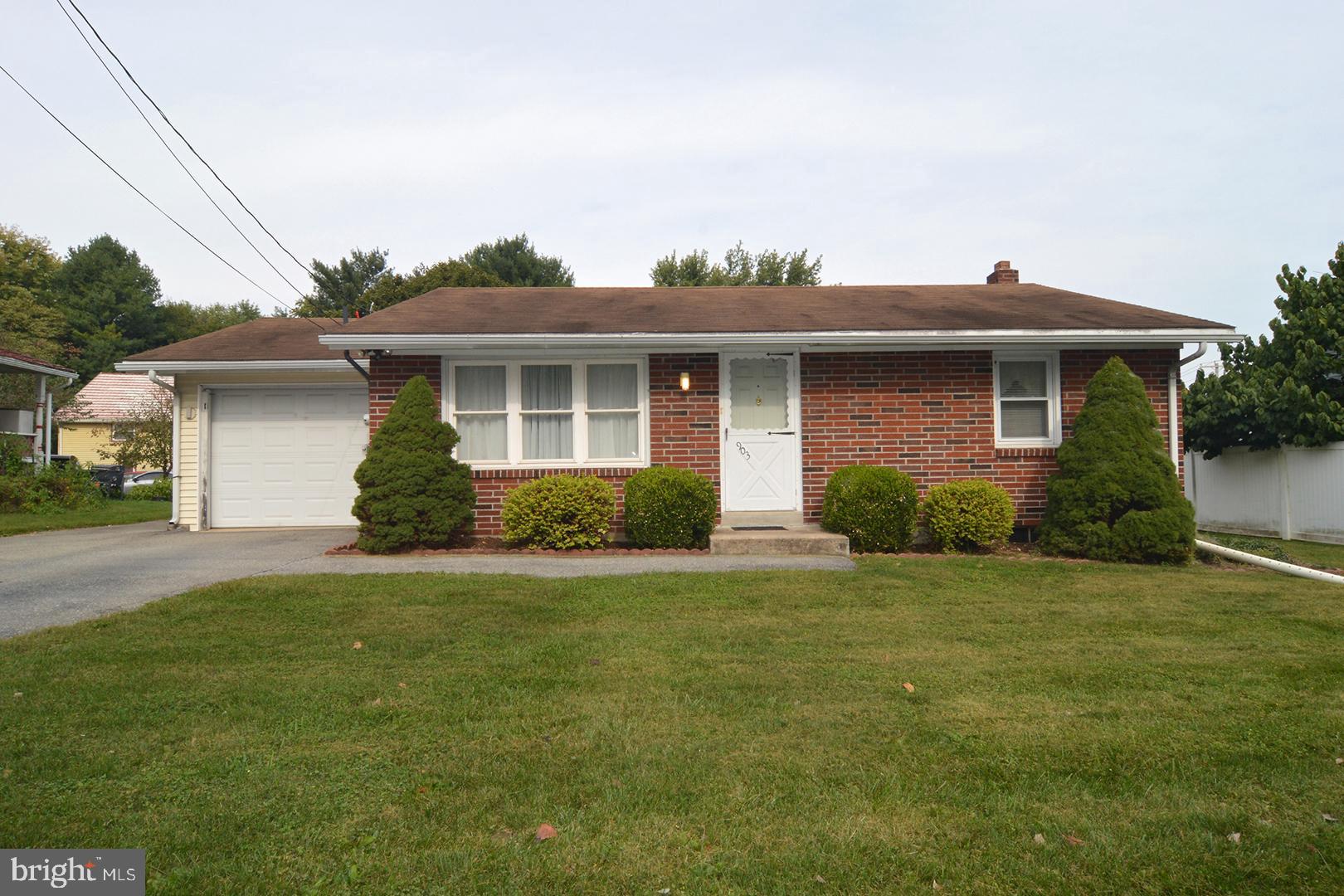 903 Fritztown Road Reading, PA 19608 - Photo 1 of 31