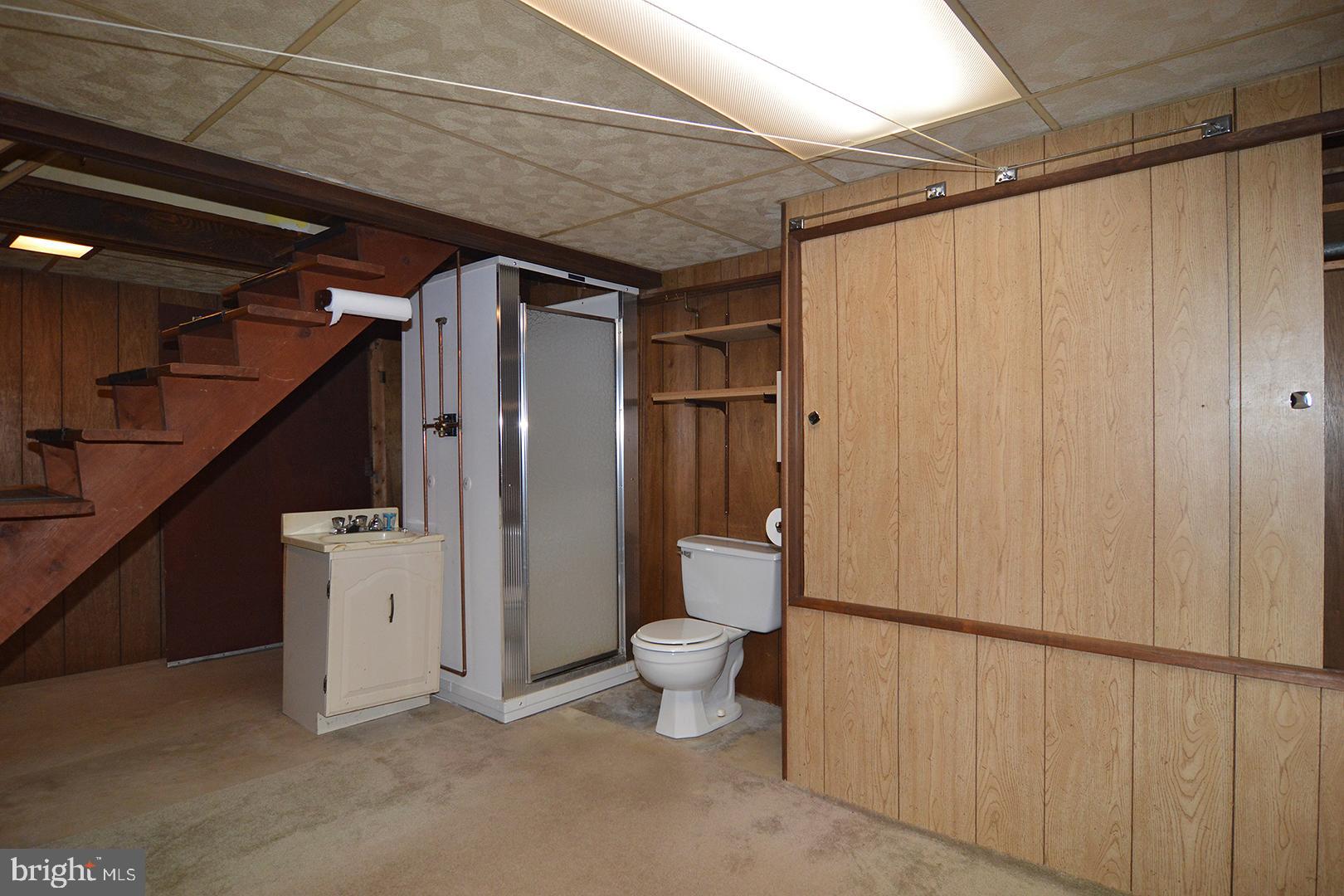 903 Fritztown Road Reading, PA 19608 - Photo 21 of 31
