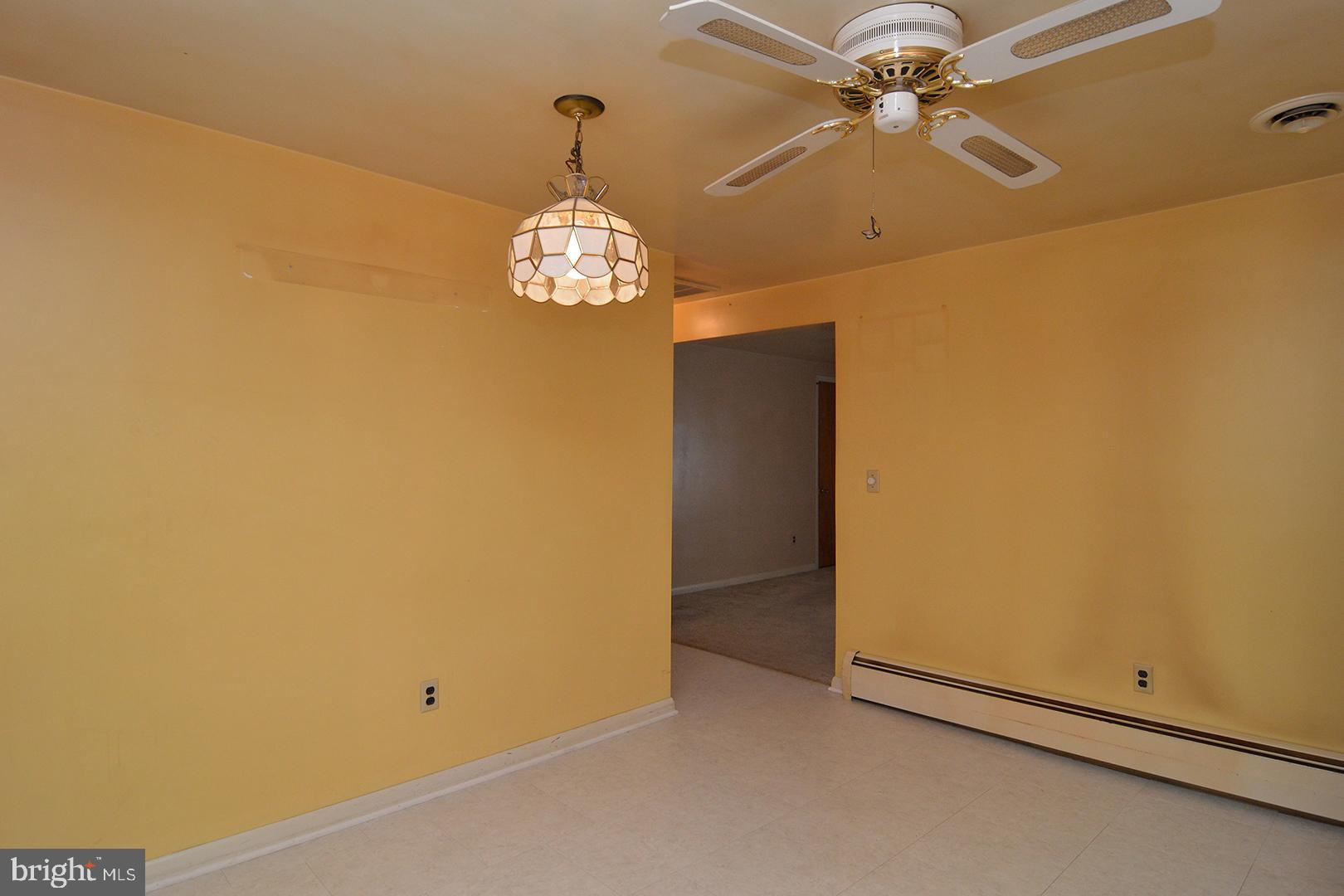 903 Fritztown Road Reading, PA 19608 - Photo 10 of 31