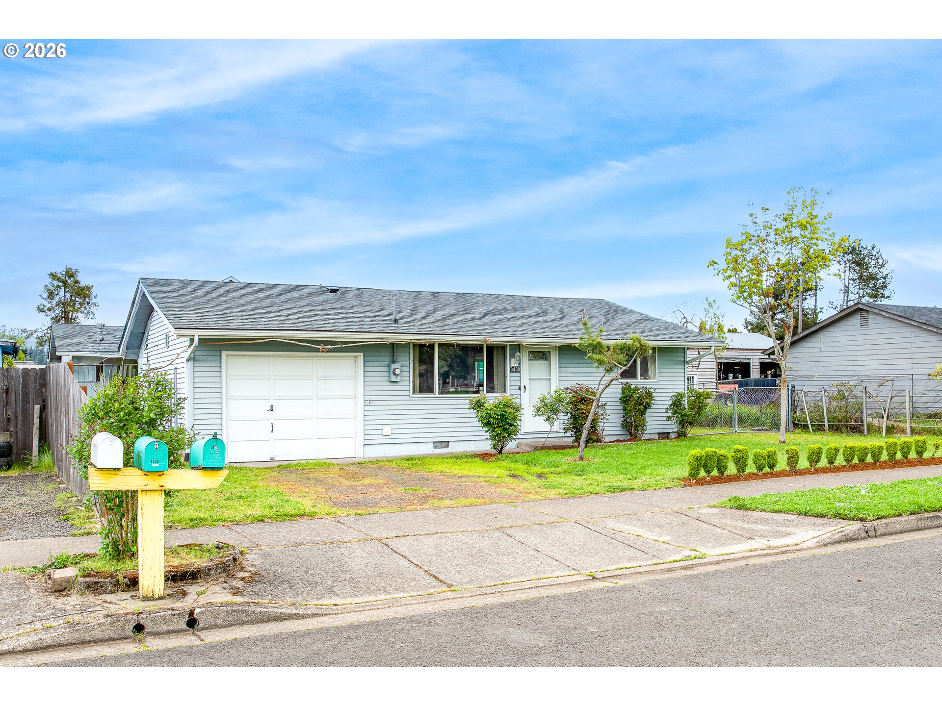 3430 E Street Springfield, OR 97478 - Photo 4 of 40