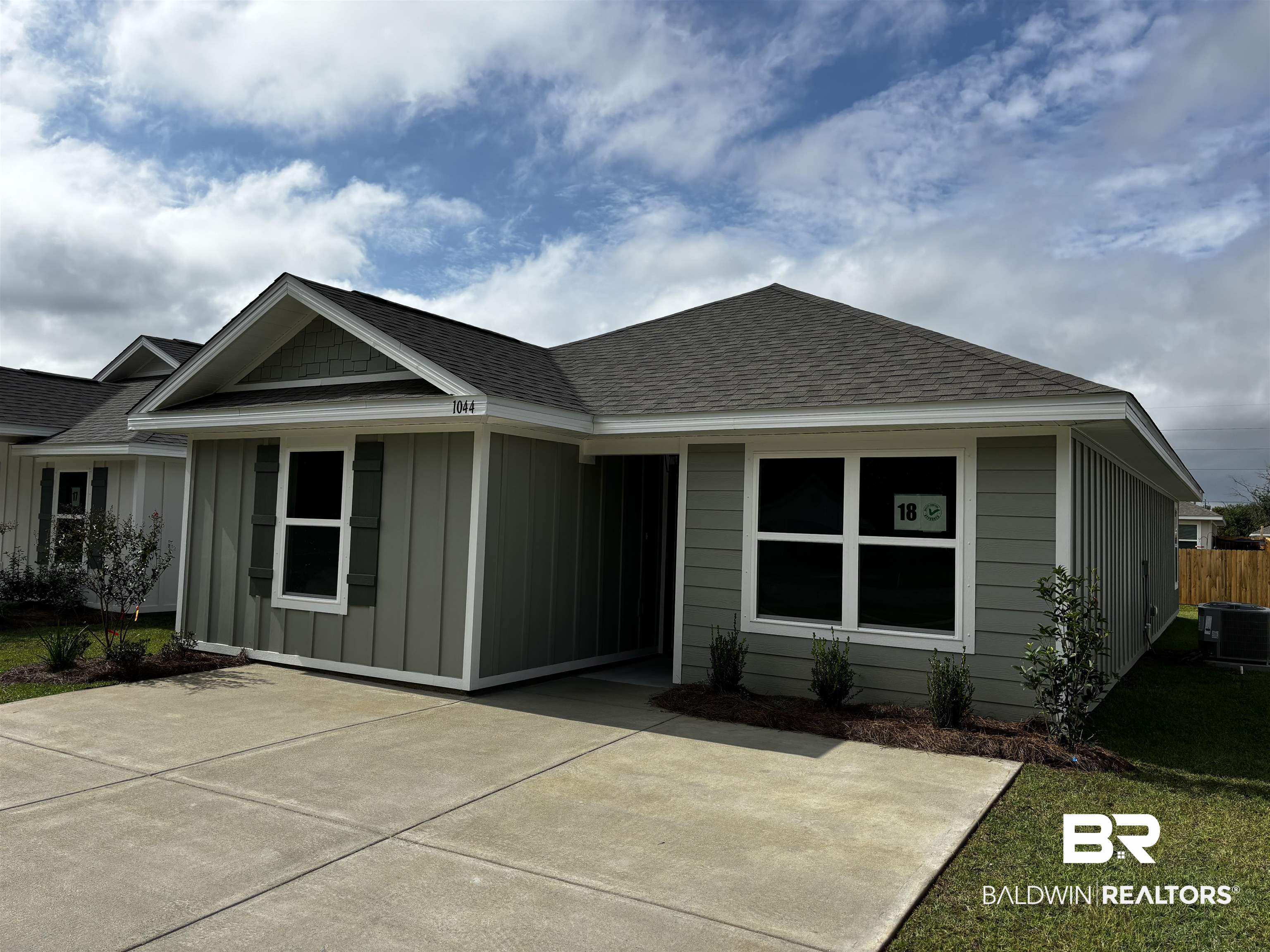 1044 South Bay Street Foley, AL 36535 - Photo 3 of 30