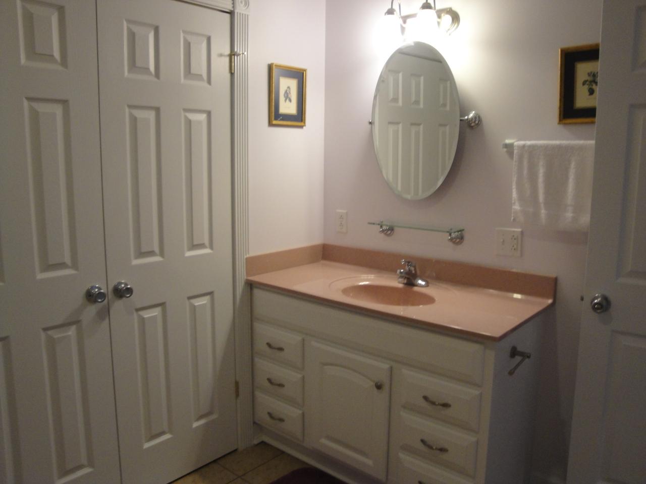 139 Rr 2 Buckeye, WV 24924 - Photo 14 of 21 Bath 1