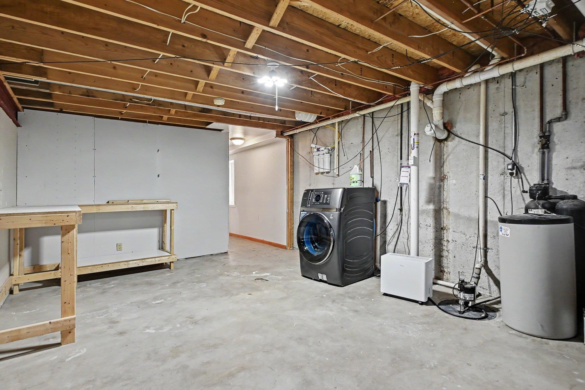 58668 Runway Road Elkhart, IN 46516 - Photo 35 of 42 Gallery Image 35