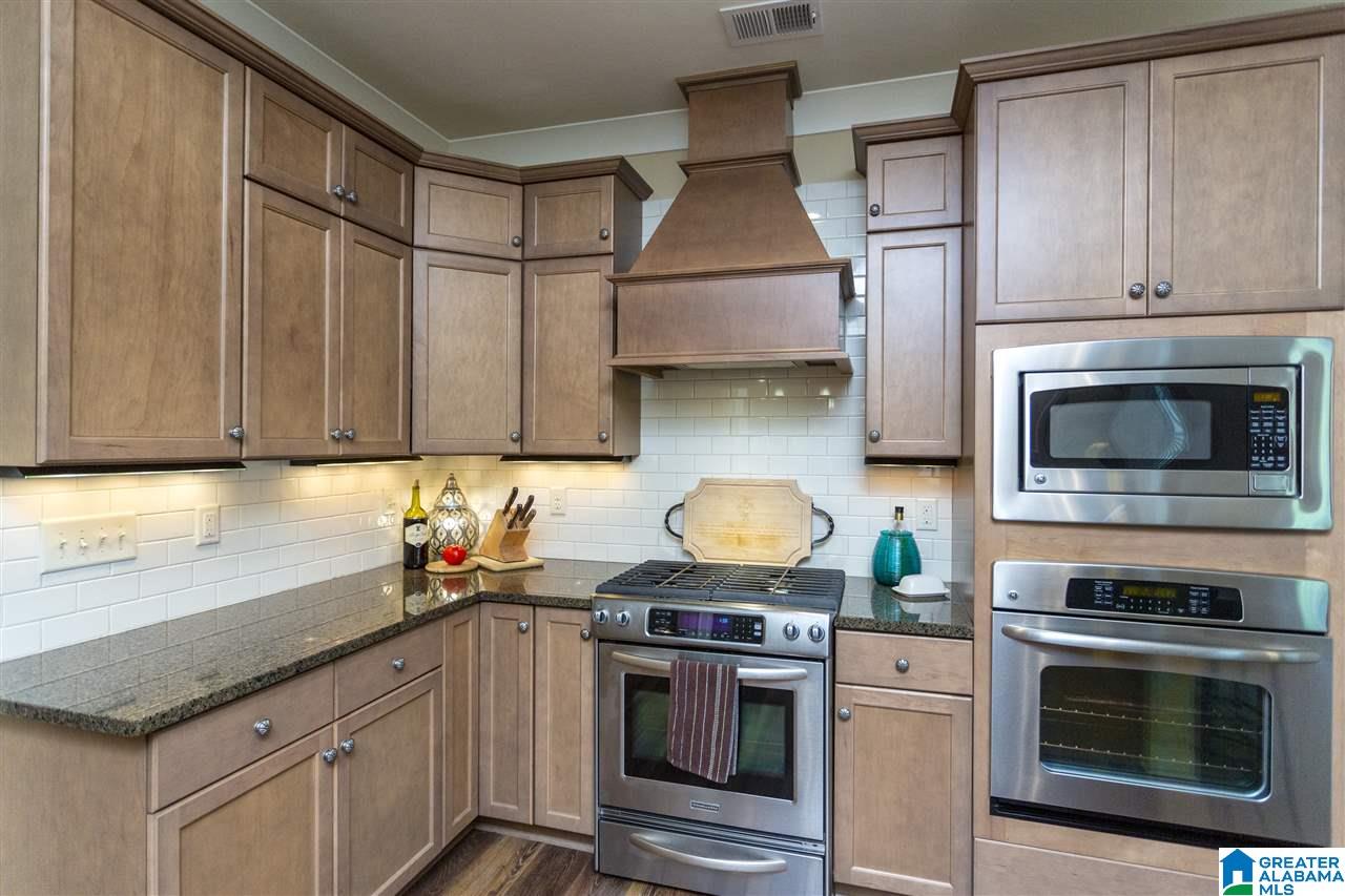 3413 Wren Road Birmingham, AL 35243 - Photo 13 of 39