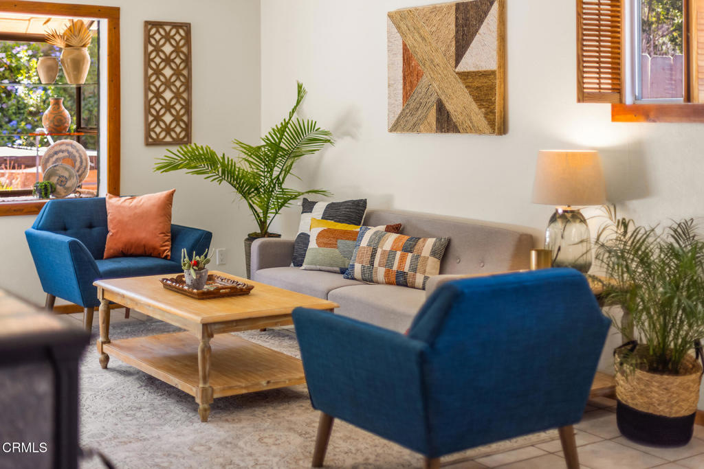 40 Almond Avenue Oak View, CA 93022 - Photo 13 of 30 a living room with furniture and a potted plant