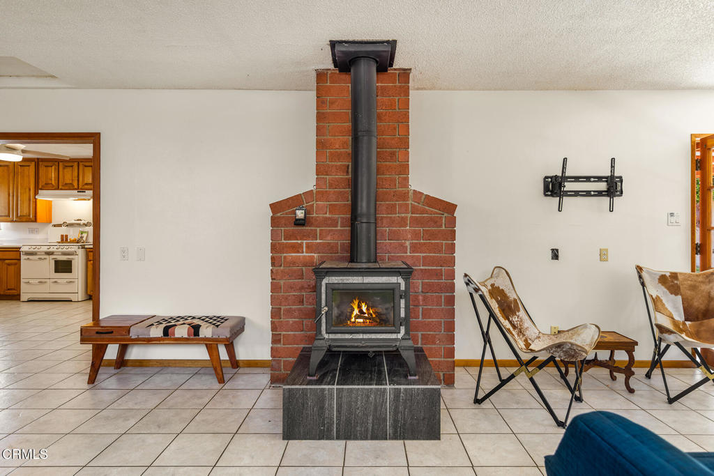 40 Almond Avenue Oak View, CA 93022 - Photo 14 of 30 a living room with furniture and wooden floor