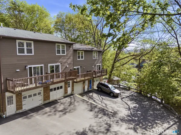 $175,000 | 165 Alice Street, Unit 2, Torrington, CT 06790