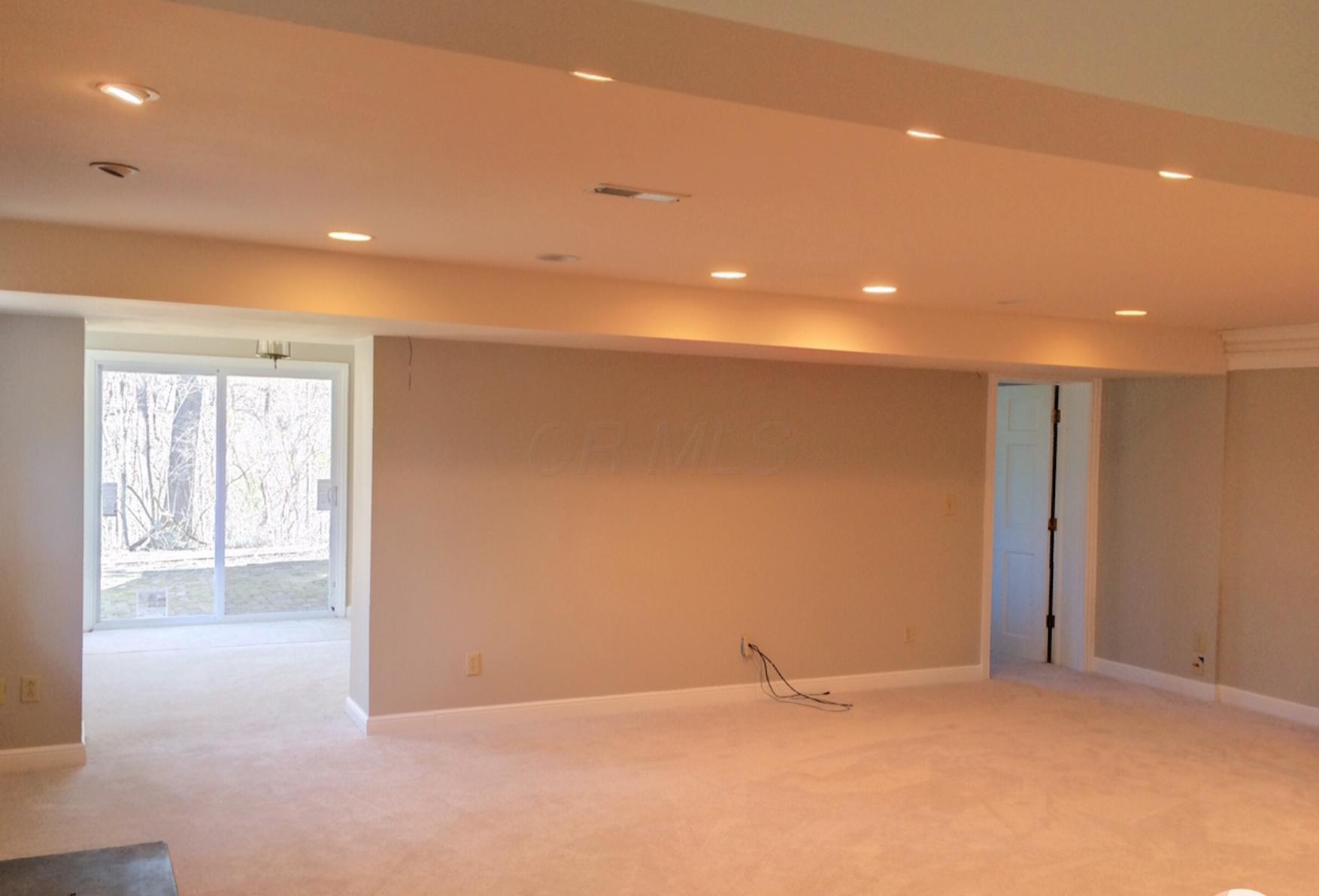 2460 Fishinger Road Columbus, OH 43221 - Photo 14 of 15