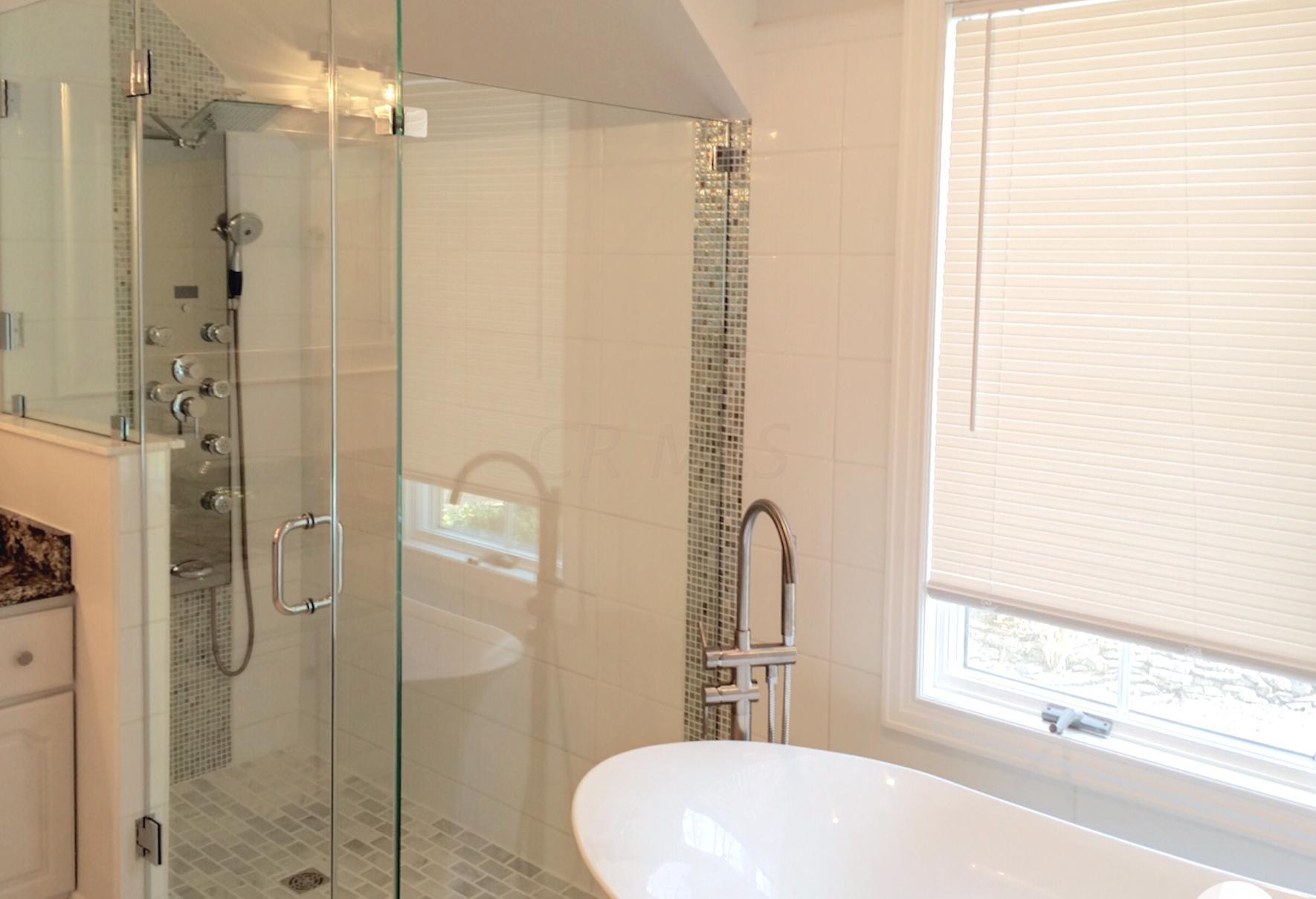 2460 Fishinger Road Columbus, OH 43221 - Photo 5 of 15