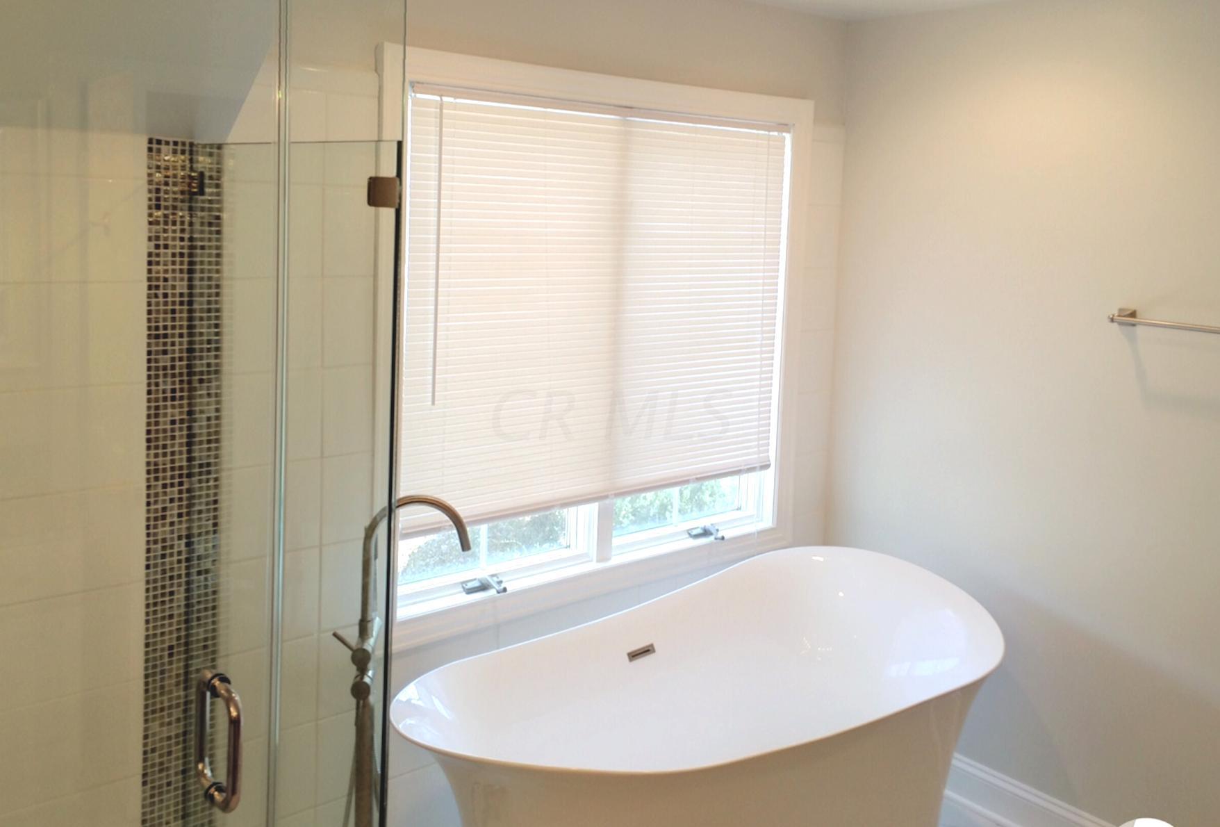2460 Fishinger Road Columbus, OH 43221 - Photo 6 of 15