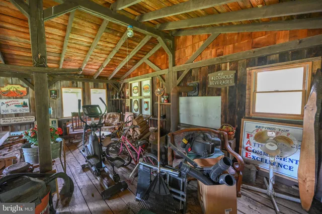 $968,000 | 2527 Pigs Ear Road, Grantsville, MD 21536