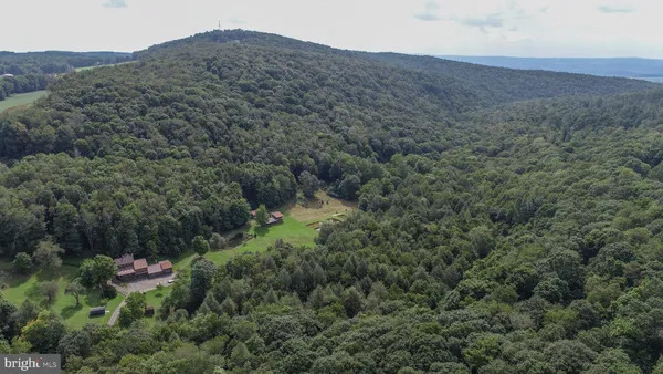 $968,000 | 2527 Pigs Ear Road, Grantsville, MD 21536