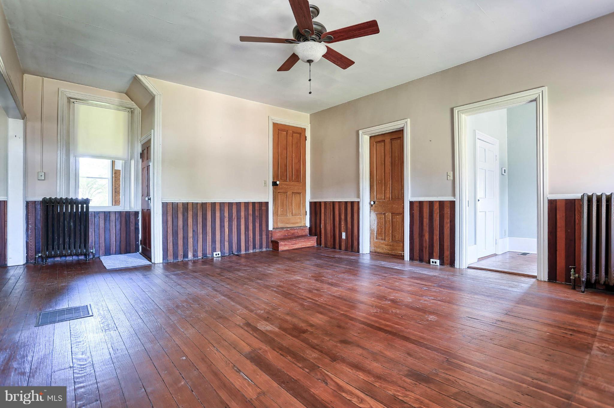 1114 Shinham Road Greencastle, PA 17225 - Photo 5 of 30 Dining Room