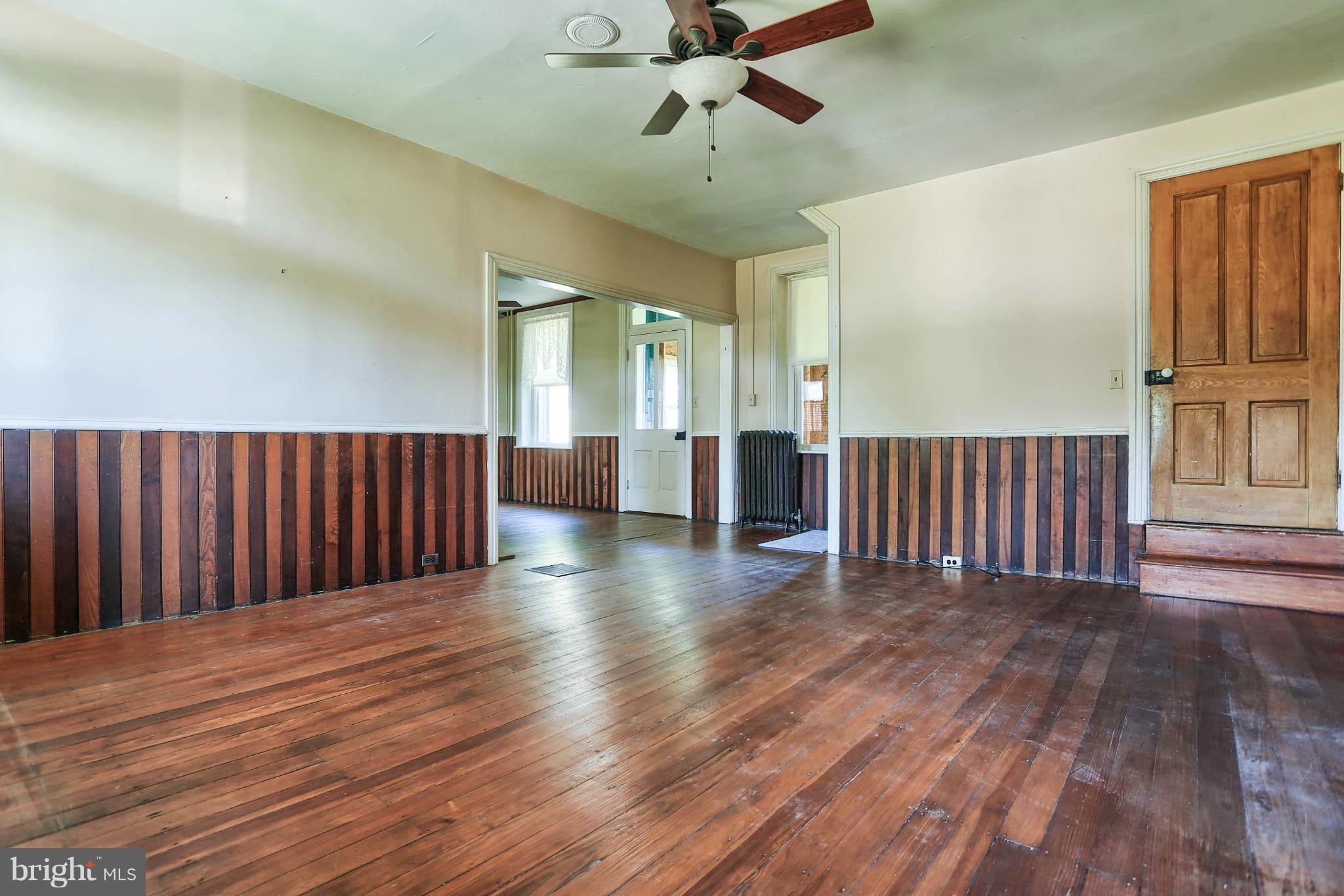 1114 Shinham Road Greencastle, PA 17225 - Photo 6 of 30 Dining Room