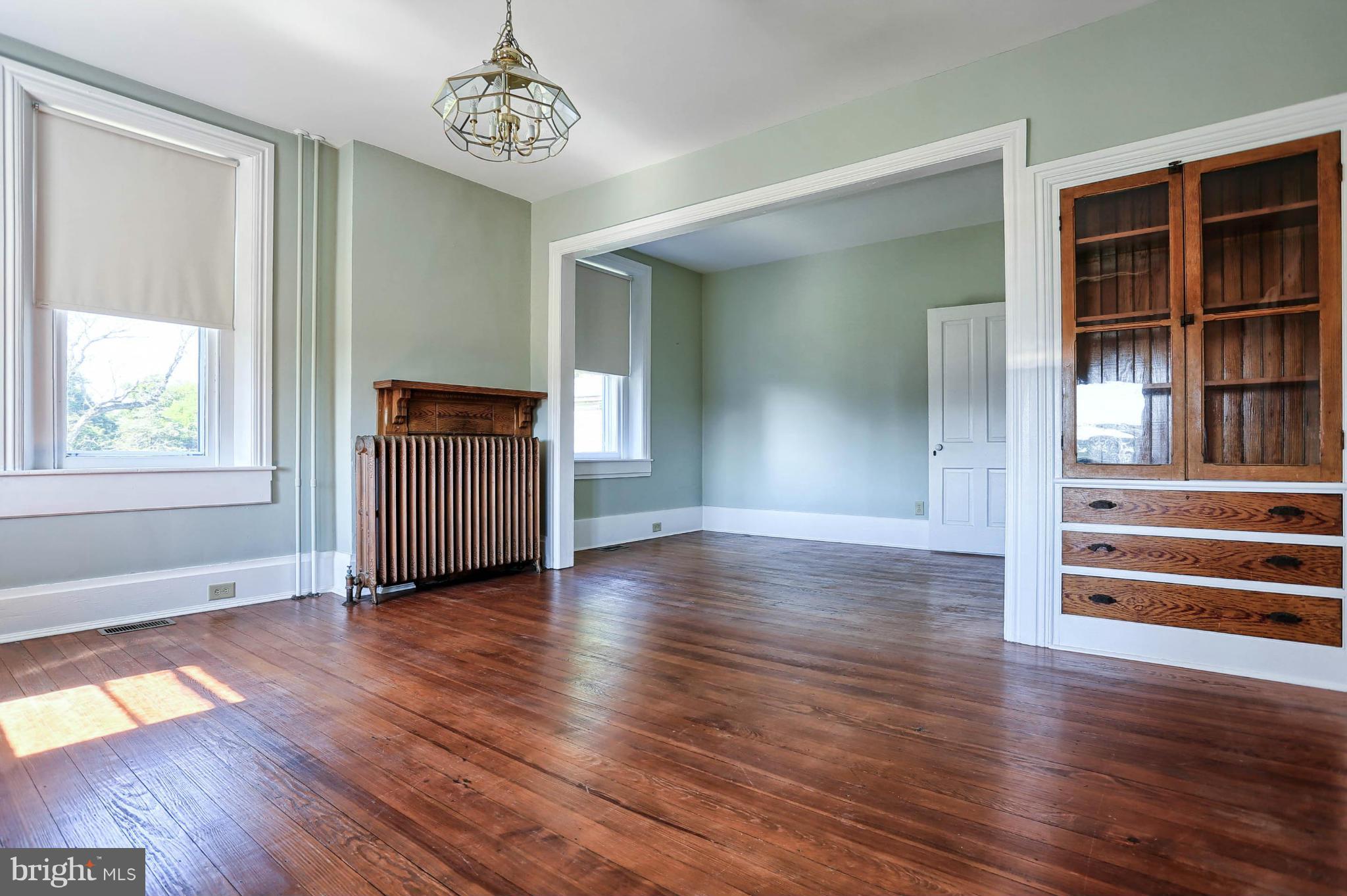 1114 Shinham Road Greencastle, PA 17225 - Photo 7 of 30 Living Room