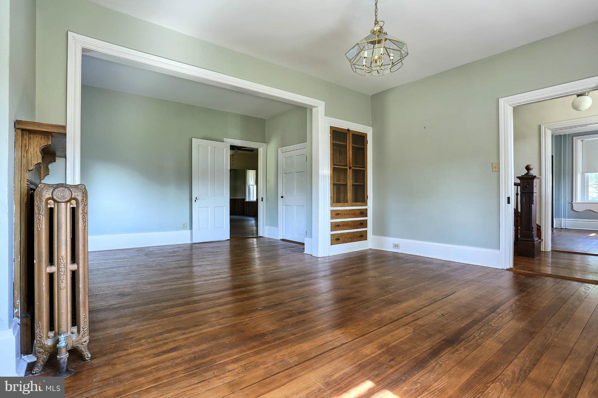 1114 Shinham Road Greencastle, PA 17225 - Photo 8 of 30 Living Room
