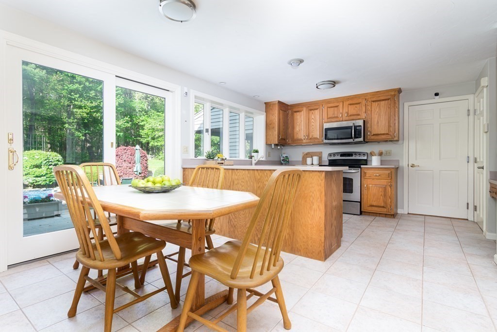 11 Old Mill Road Norfolk, MA 02056 - Photo 13 of 34 Gallery Image 13