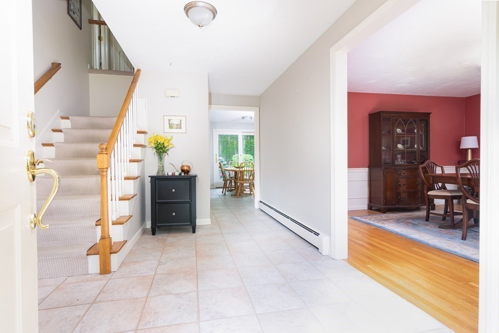 11 Old Mill Road Norfolk, MA 02056 - Photo 4 of 34 Gallery Image 4
