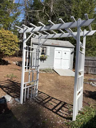 $150,000 | 21 Bishop Lane, Epsom, NH 03234