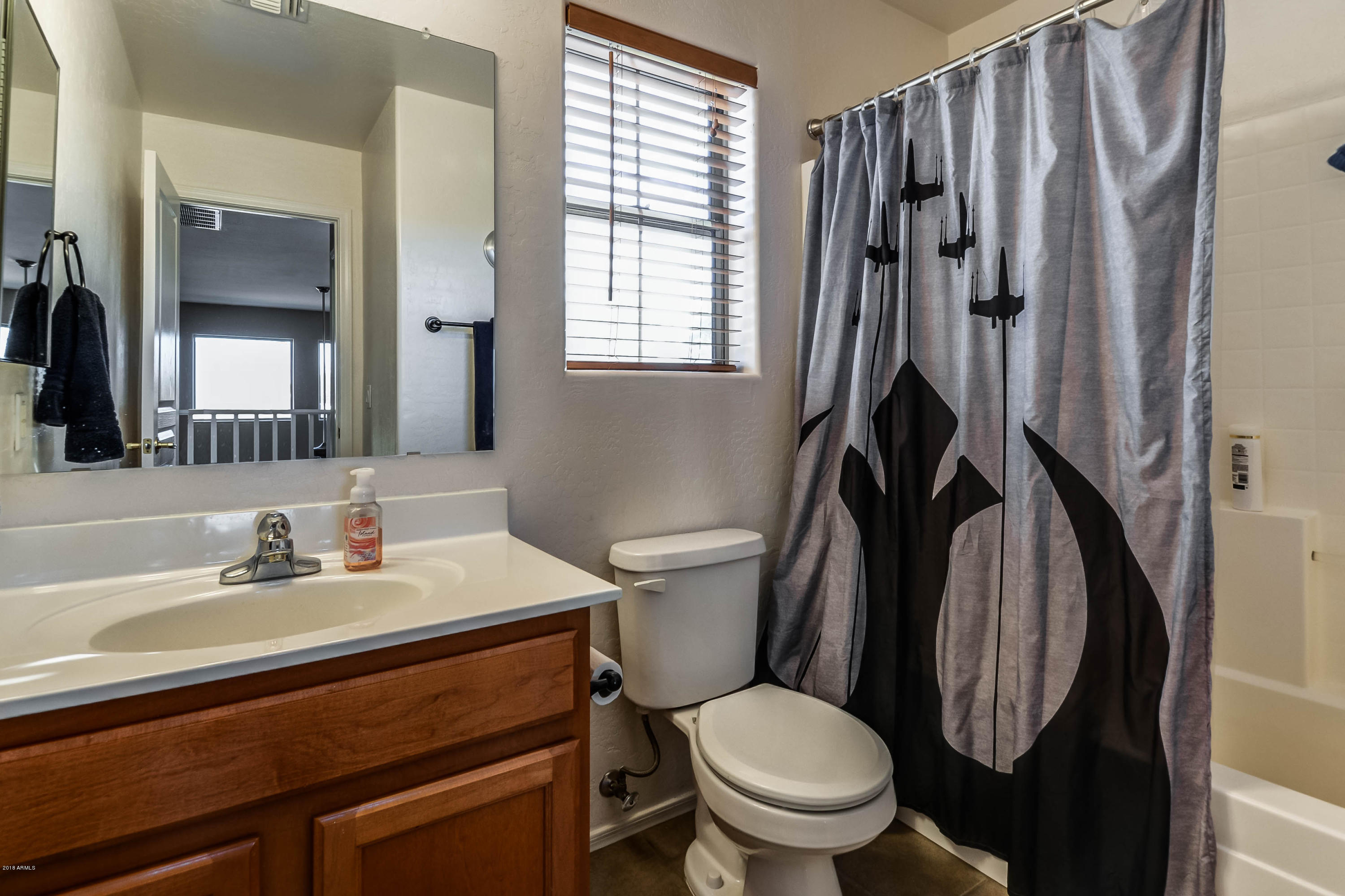 2402 West Carson Road Phoenix, AZ 85041 - Photo 20 of 28 Upstairs Guest Bathroom