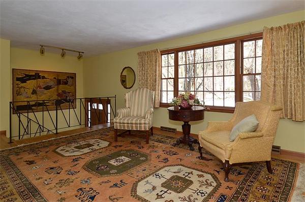 12 Parker Road Framingham, MA 01702 - Photo 6 of 17