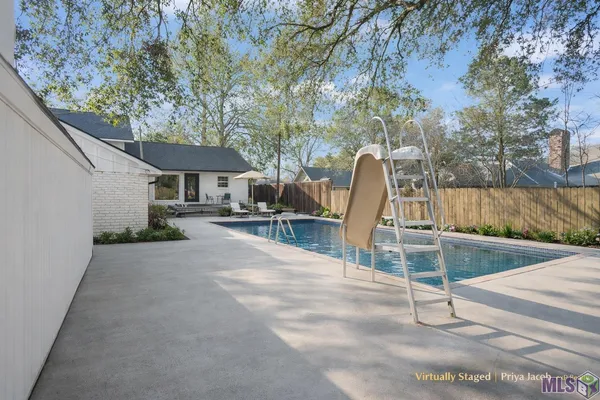 $405,000 | 1449 Broadmoor Court, Baton Rouge, LA 70815