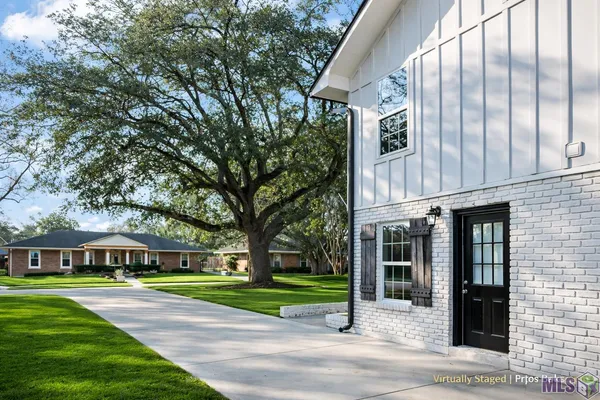 $405,000 | 1449 Broadmoor Court, Baton Rouge, LA 70815