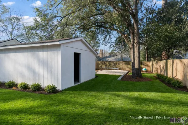 $405,000 | 1449 Broadmoor Court, Baton Rouge, LA 70815