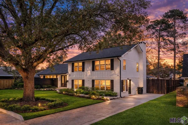 $405,000 | 1449 Broadmoor Court, Baton Rouge, LA 70815
