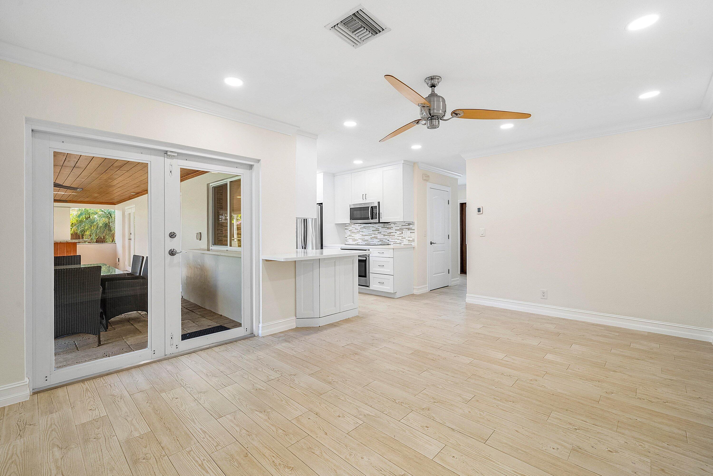 1061 Northwest 3rd Street Boca Raton, FL 33486 - Photo 12 of 35 018-1061Northwest3rdStreet-BocaRaton-FL-