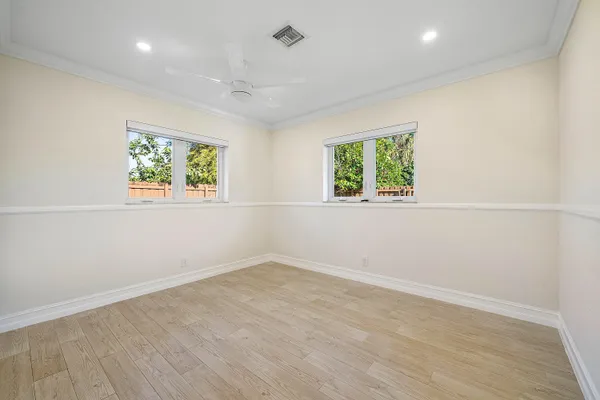 $7,500 | 1061 Northwest 3rd Street, Boca Raton, FL 33486