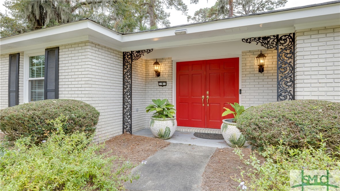 9 Raleigh Drive Savannah, GA 31406 - Photo 1 of 49