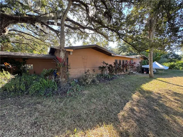 $250,000 | 67 East Mariana Avenue, North Fort Myers, FL 33917