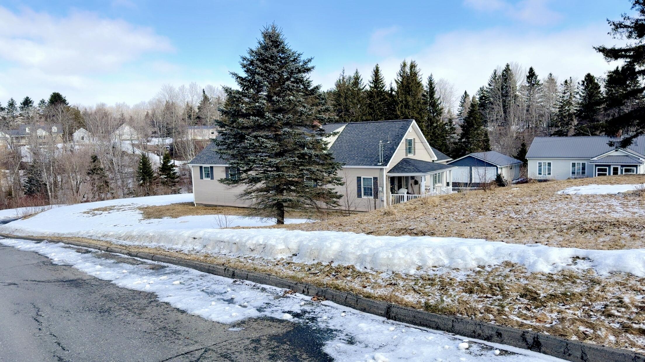 133 Water Mill Road Van Buren, ME 04785 - Photo 6 of 52 IMG_4753