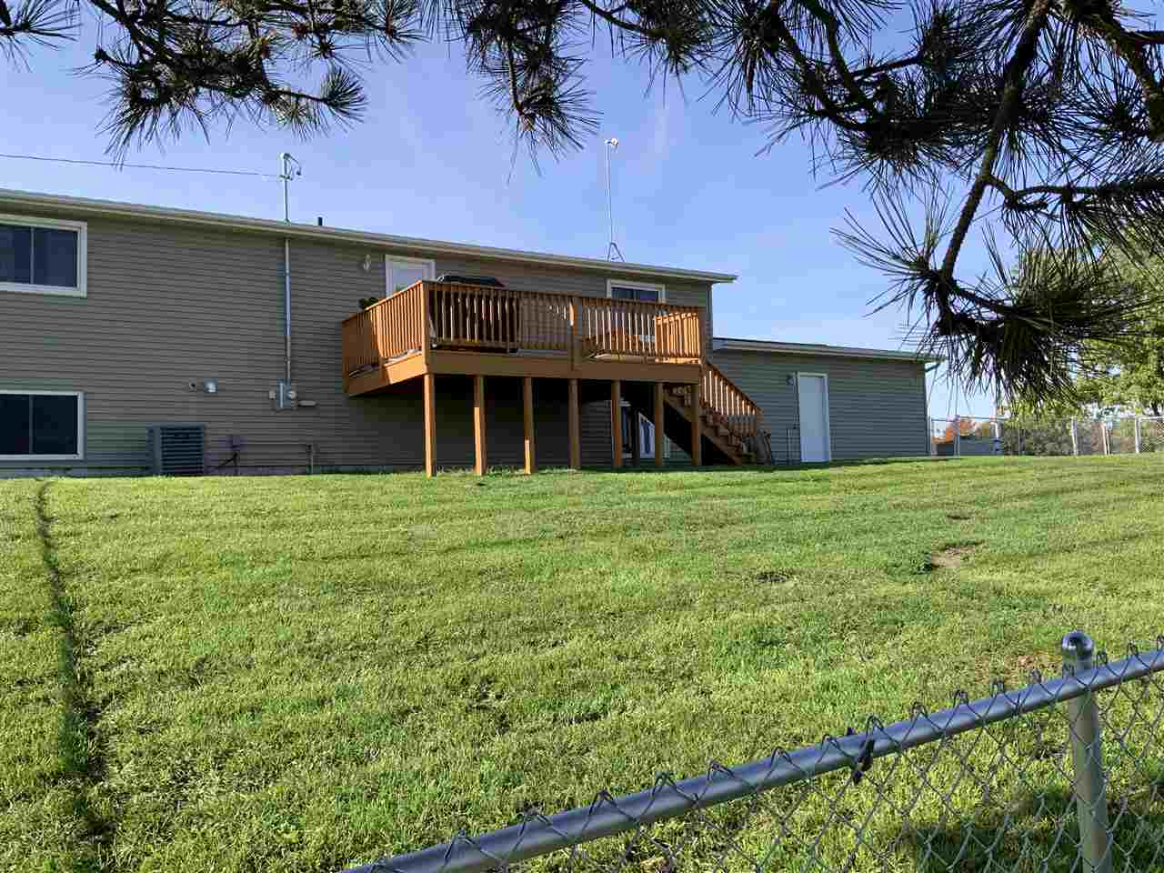 6836 West Remus Road Mount Pleasant, MI 48858 - Photo 3 of 35 1868591-2.JPG